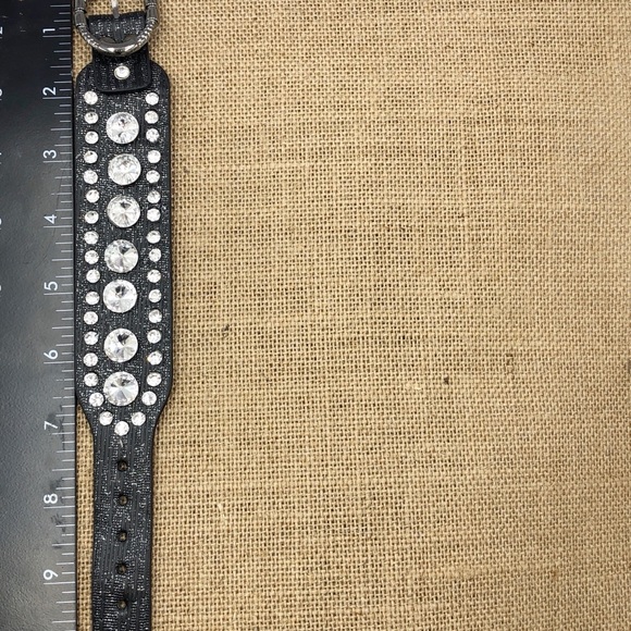 Belt Buckle Bling Rhinestone Black Strap bracelet - Picture 3 of 3